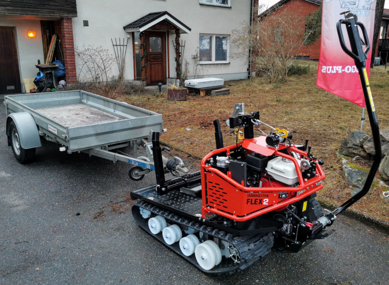 J�rnh�sten IH2090 Flex 2 Skog